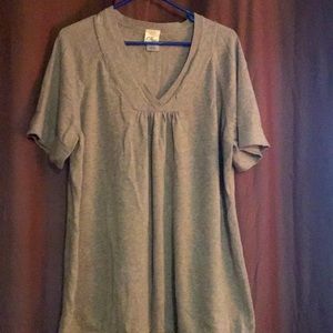 3x grey women’s shirt